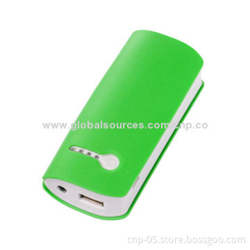 Power Bank with High-transformation Rate of 4,400mAh and Automatic Power-off Controlling Function